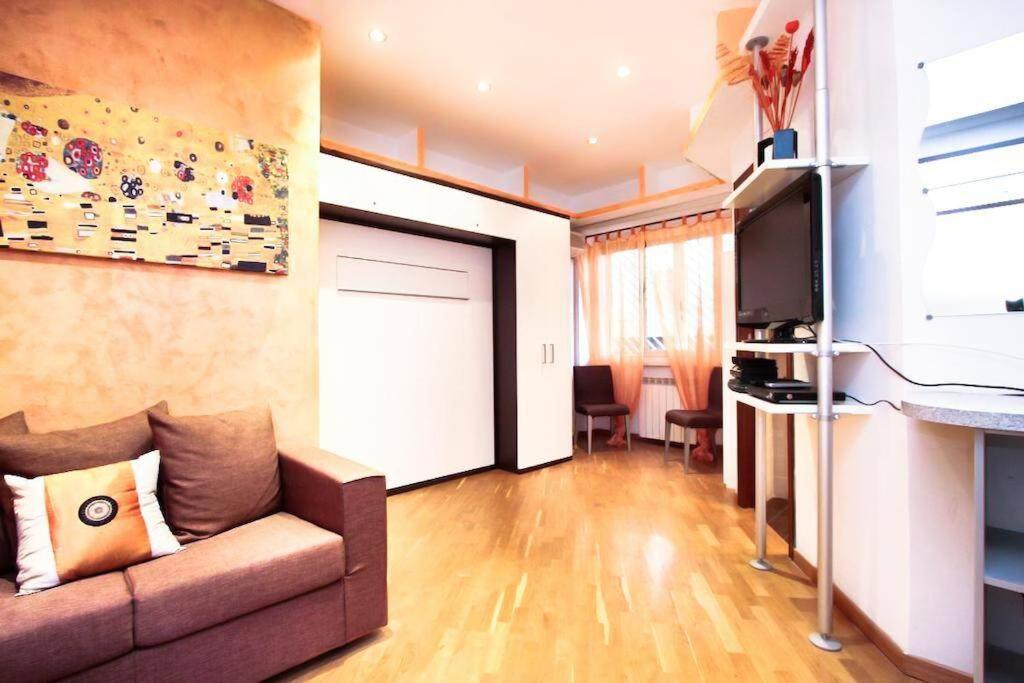 Petite Home In 로마 외부 사진
