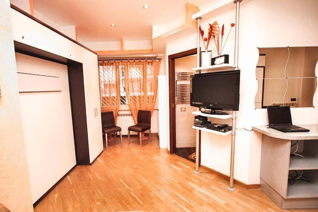 Petite Home In 로마 외부 사진